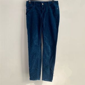 Old Navy Rockstar midrise cotton velvet pants. Size 8, dark blue teal